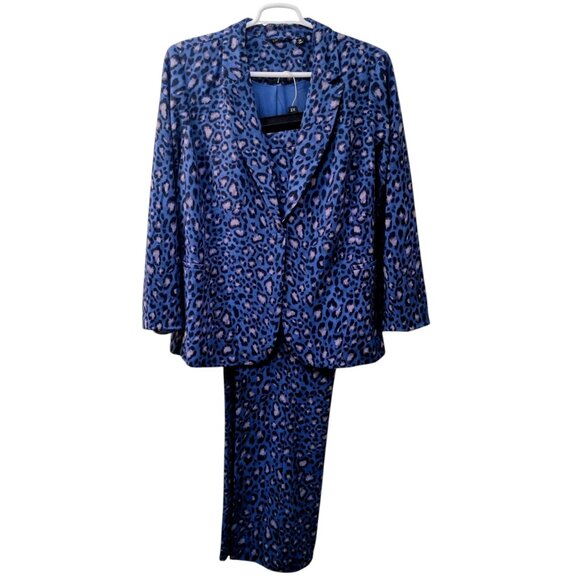 IMAN: 2pc Leopard Print Straight Leg Pantsuit, Size 2X, Blue, Grey, Black - Picture 2 of 11